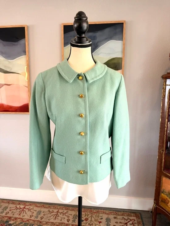 Vintage Majestic -Green Women's Blazer with Gold Buttons - Picture 6 of 7
